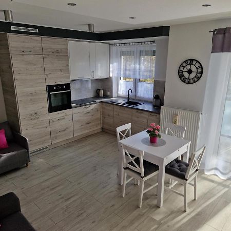 Apartament Pastelowy Lägenhet Świnoujście Exteriör bild