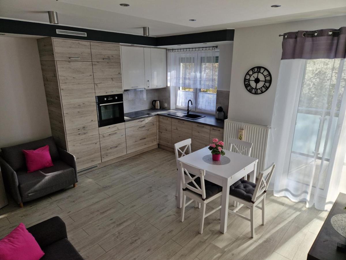 Apartament Pastelowy Lägenhet Świnoujście Exteriör bild