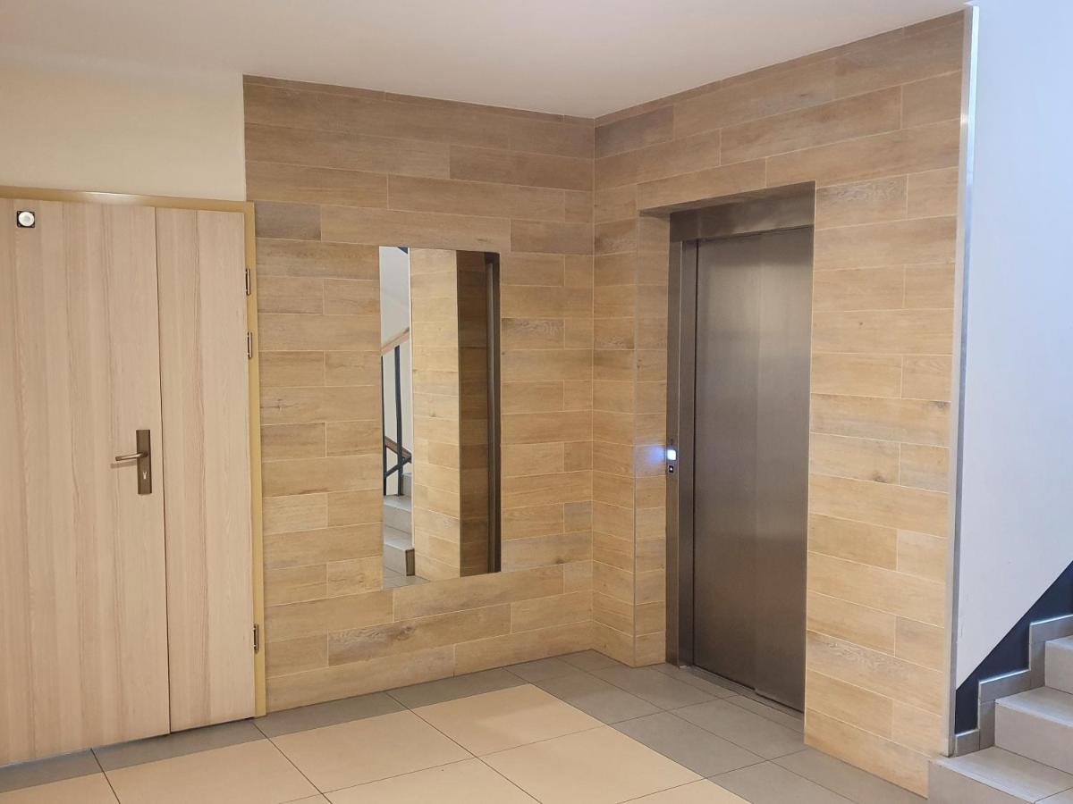 Apartament Pastelowy Lägenhet Świnoujście Exteriör bild